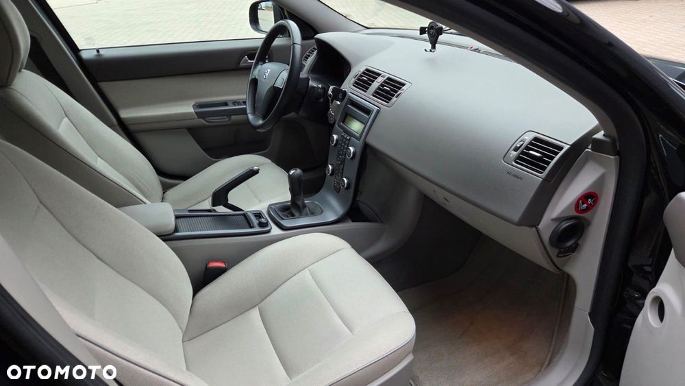 Volvo S40 2.0 Kinetic - 3
