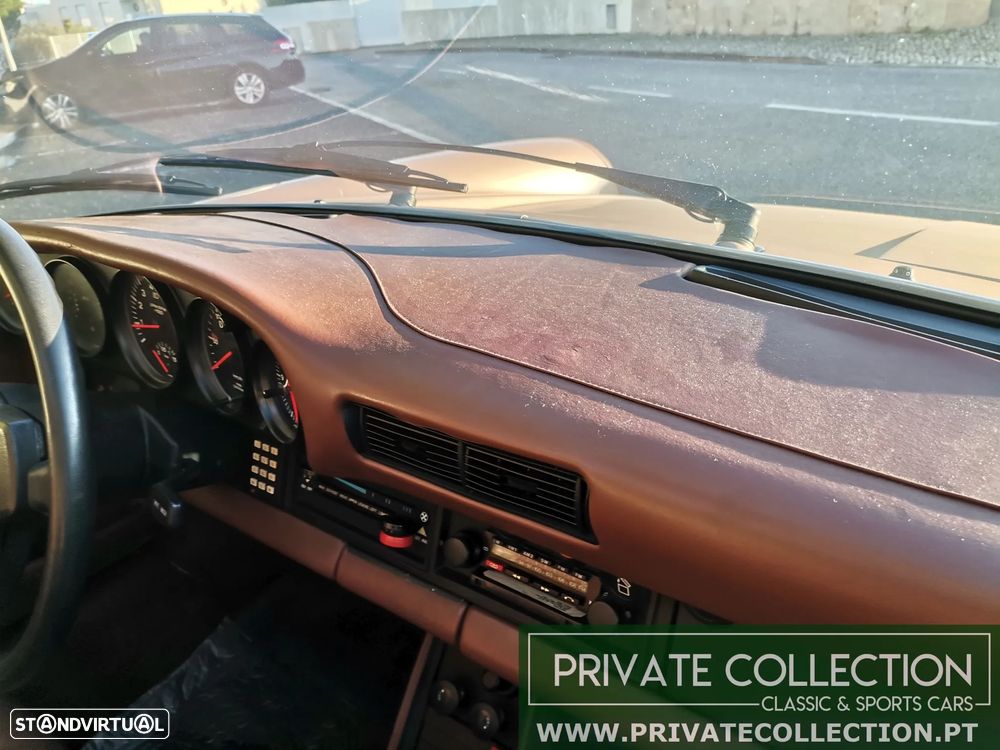 Porsche 911 Série G - 18