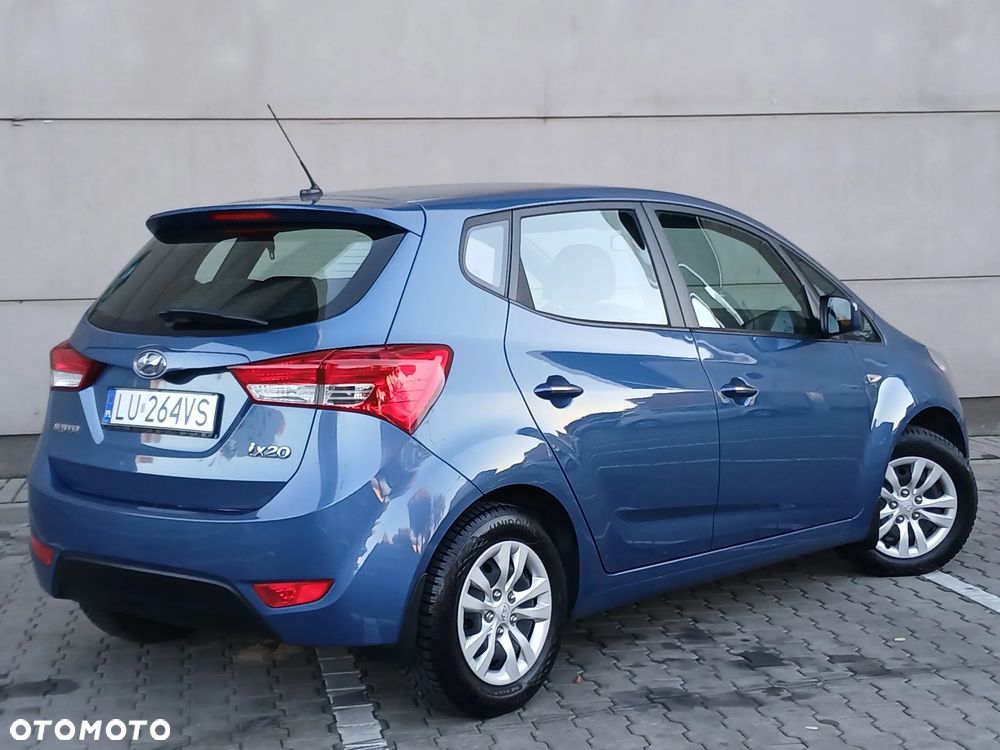 Hyundai Ix20 2016 photo 3