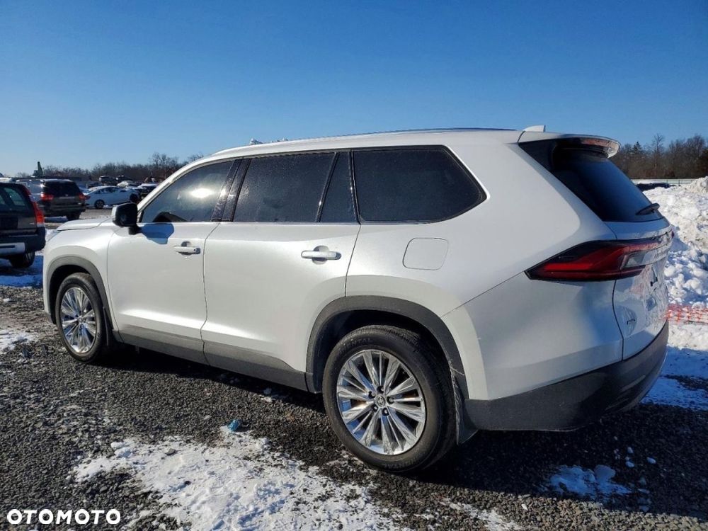 Toyota Grand Highlander - 5