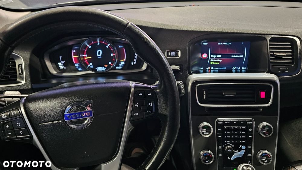 Volvo V60 D4 AWD Drive-E Summum - 37