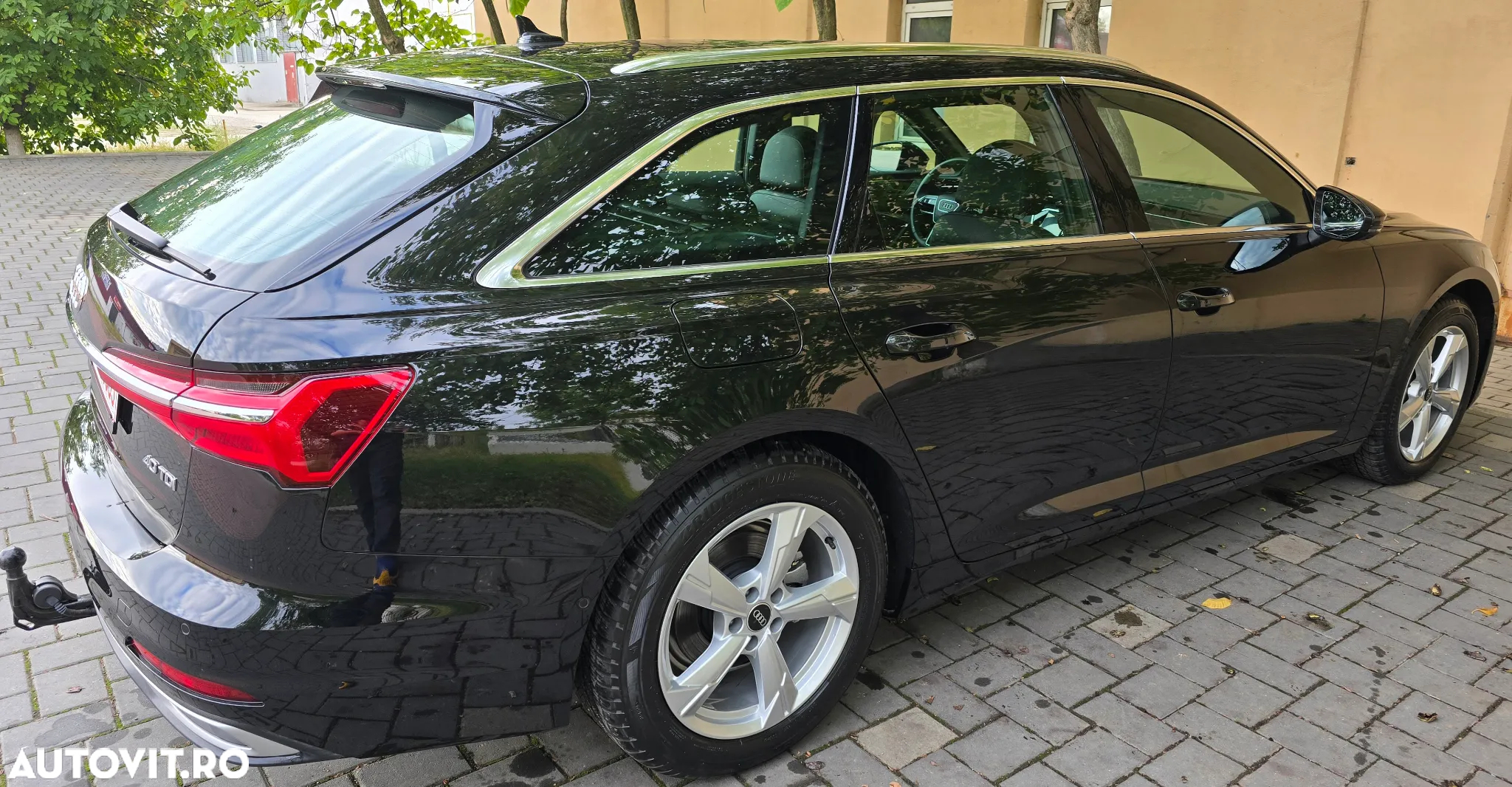 Audi A6 Avant 2.0 40 TDI S tronic Design - 4