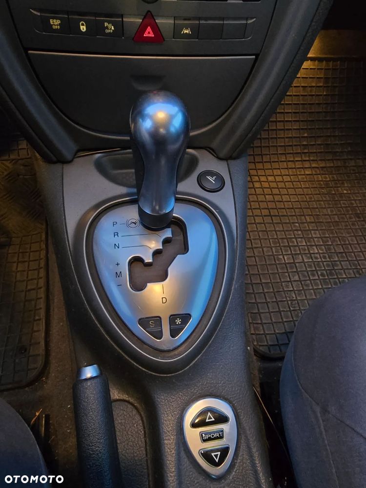 Citroën C5 II 3.0 V6 Exclusive - 7