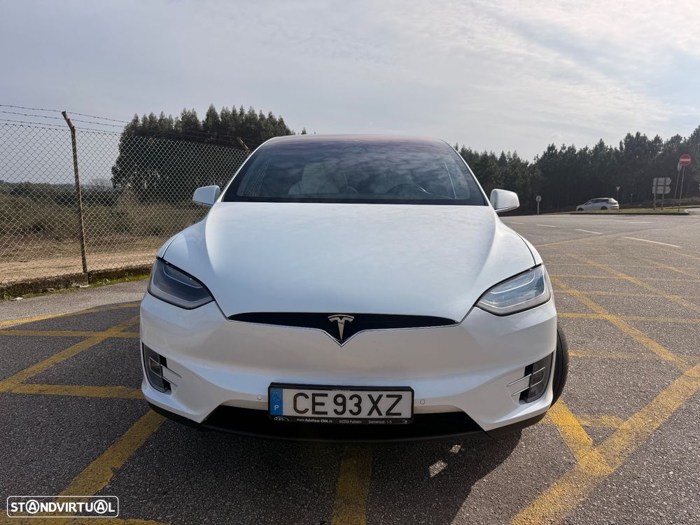 Tesla Model X Performance - 7