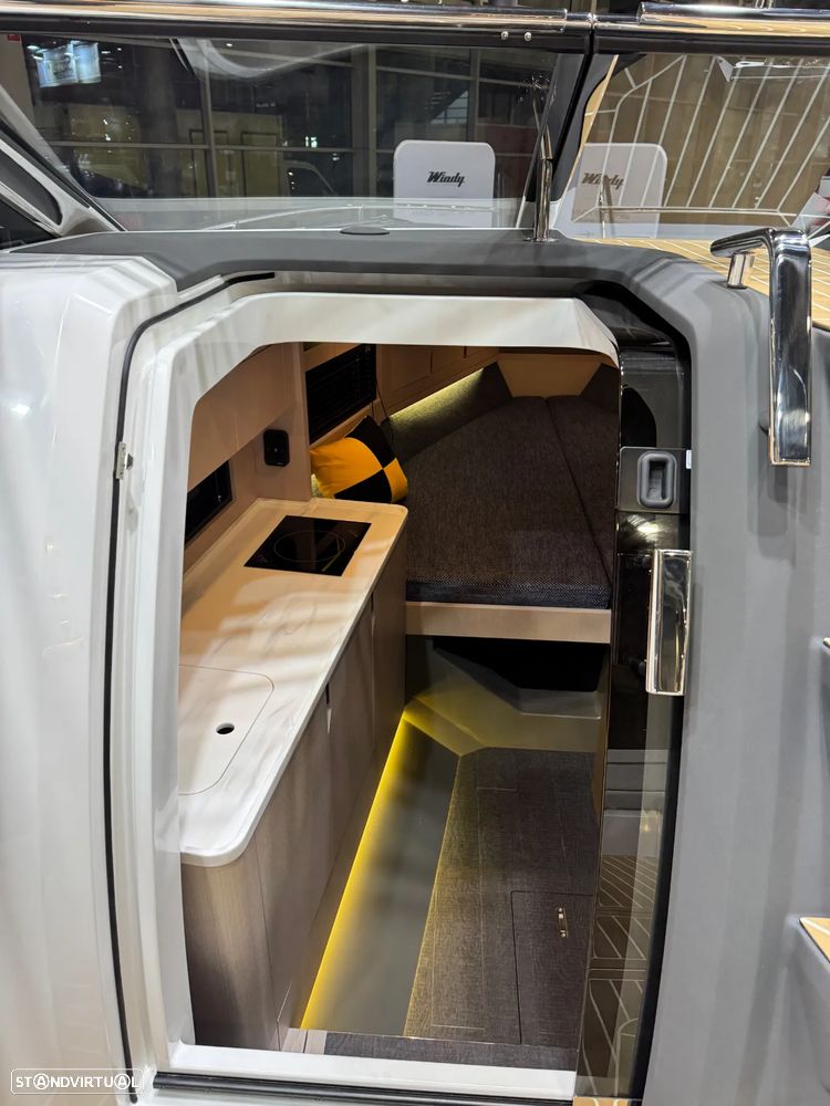 Windy 29 Huracan - 11