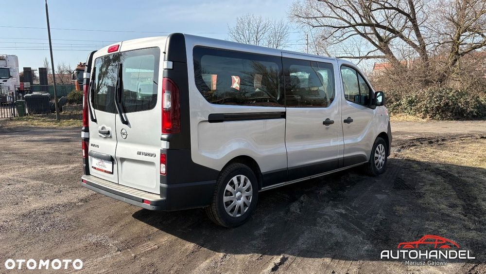 Opel Vivaro - 6