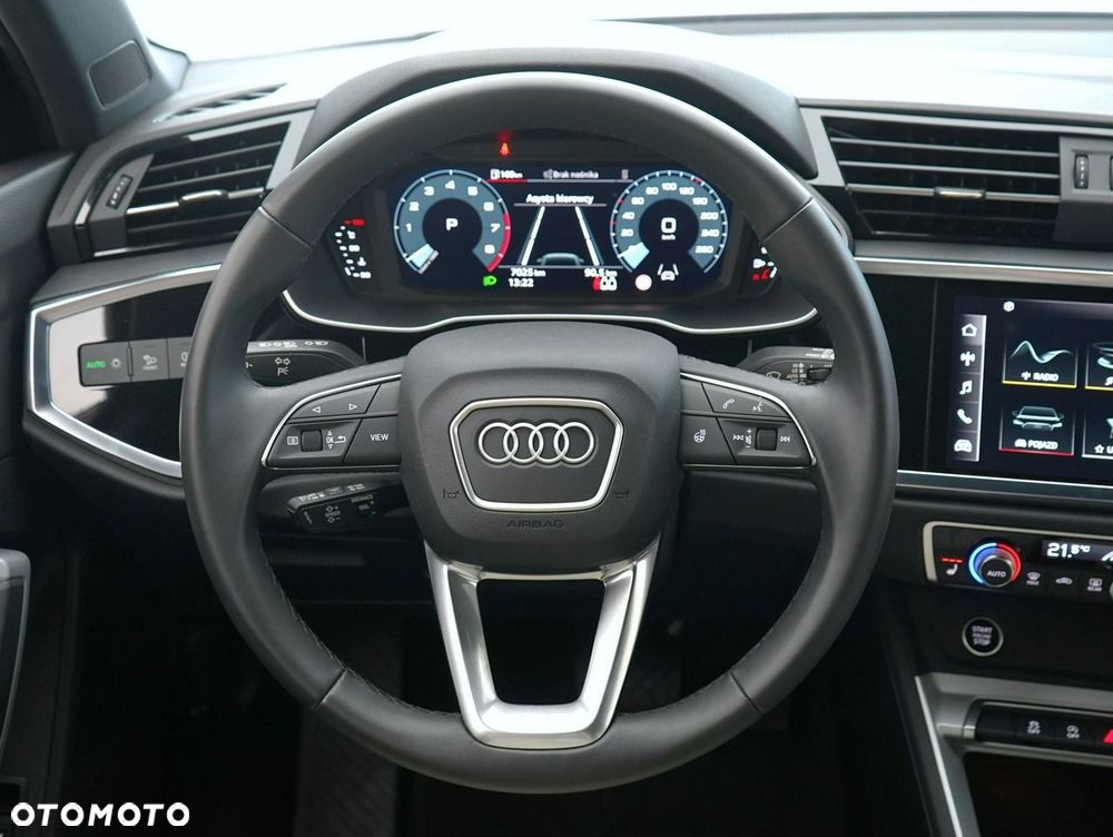 Audi Q3 - 18