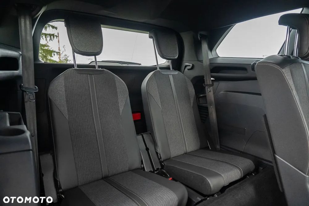 Peugeot 5008 - 37