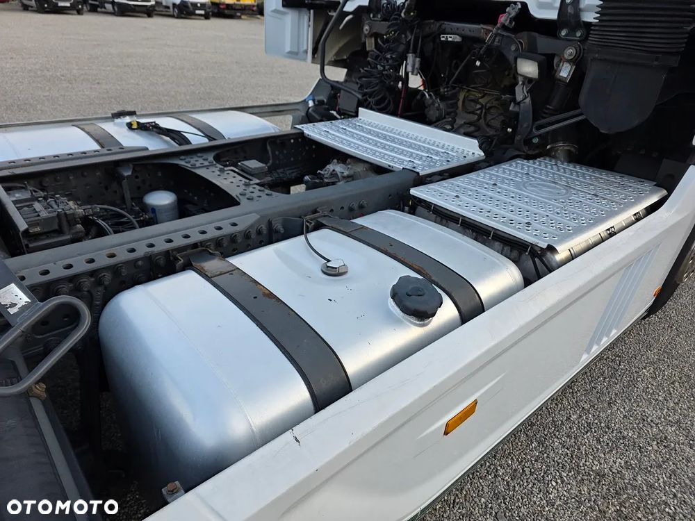 Mercedes-Benz Actros 1848 STANDART - 17