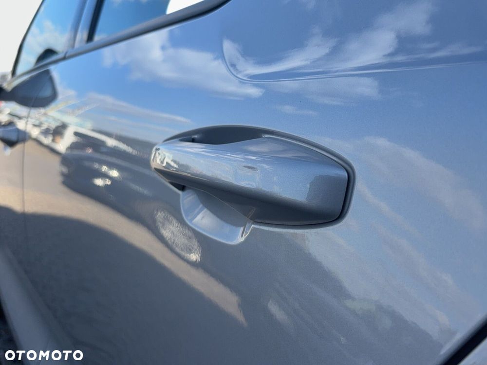Volvo XC 40 - 25