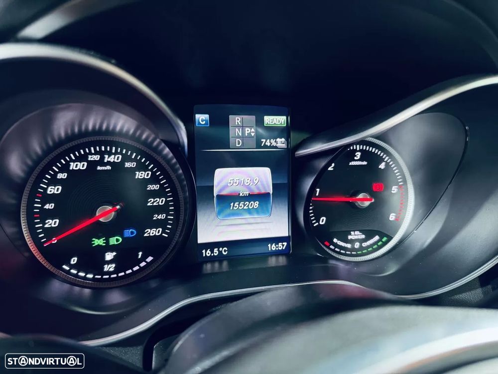 Mercedes-Benz C 300 BlueTEC Hybrid AMG Line - 36