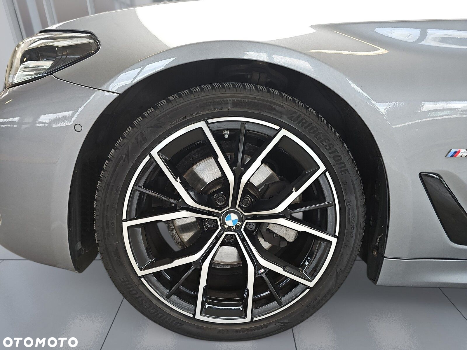 BMW Seria 5 520d xDrive mHEV M Sport sport - 36