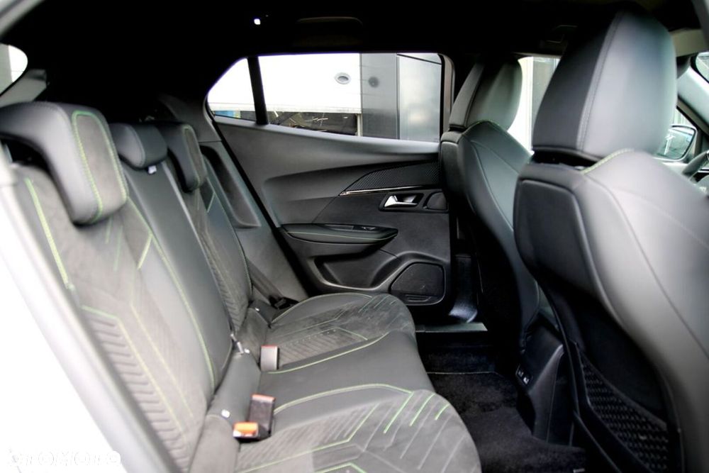 Peugeot 2008 - 31