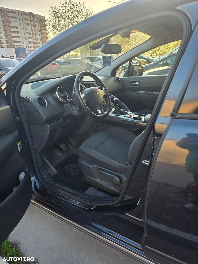 Peugeot 3008 HDi FAP 115 Allure - 11