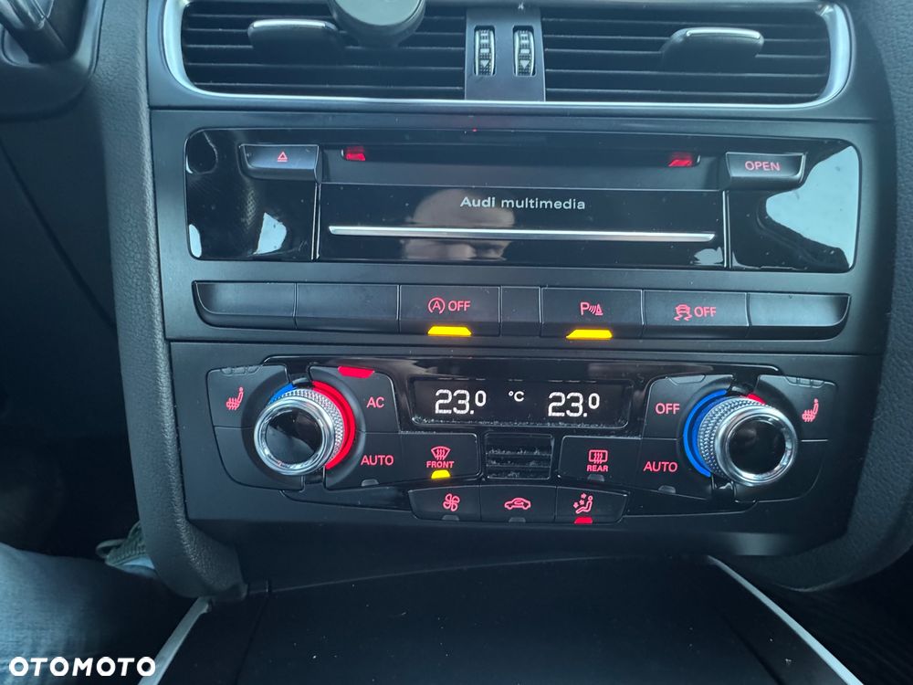 Audi A4 Avant 2.0 TDI DPF quattro S tronic S line Sportpaket - 10