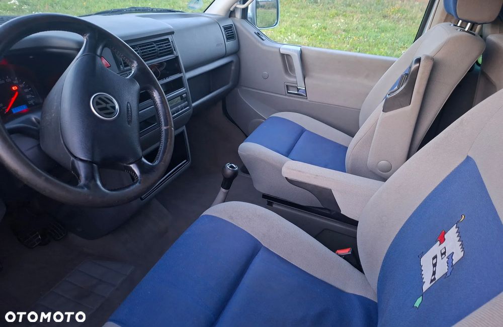 Volkswagen Multivan Standard - 14
