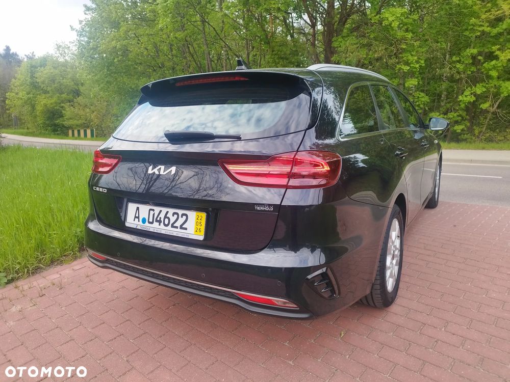 Kia Ceed - 14