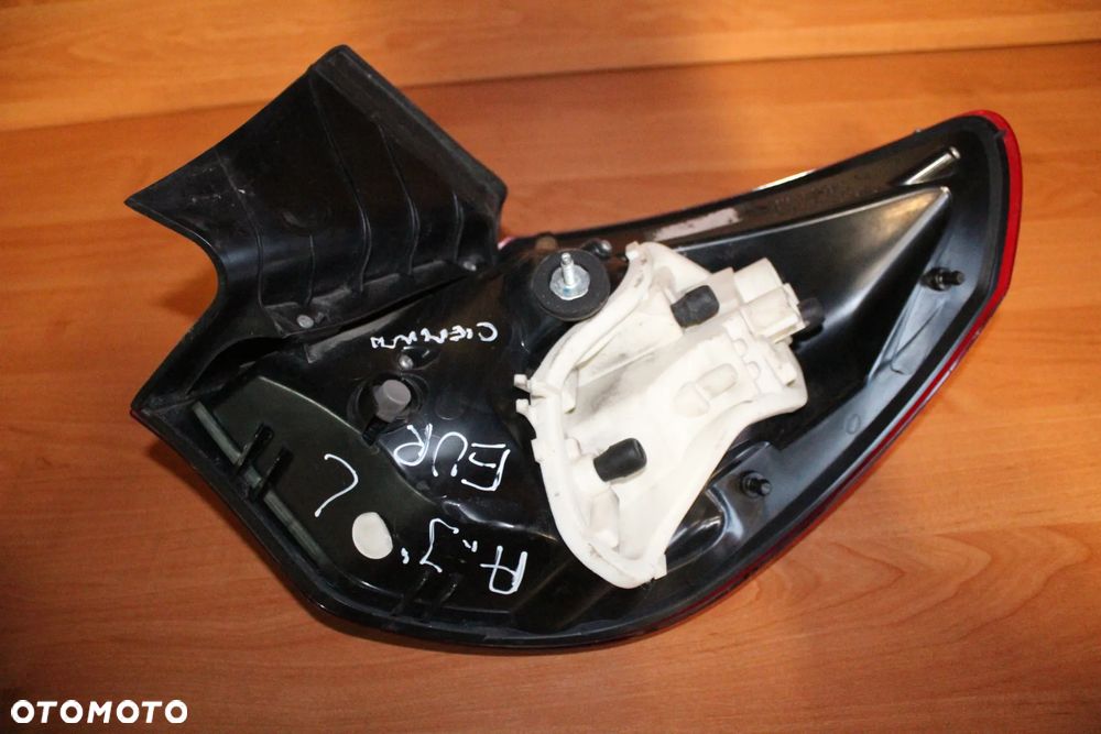 LAMPA LEWA TYLNA LEWY TYŁ W BŁOTNIK !CIEMNA! OPEL ASTRA J HATCHBACK 5 DRZWI EUROPA ORYGINALNA - 5