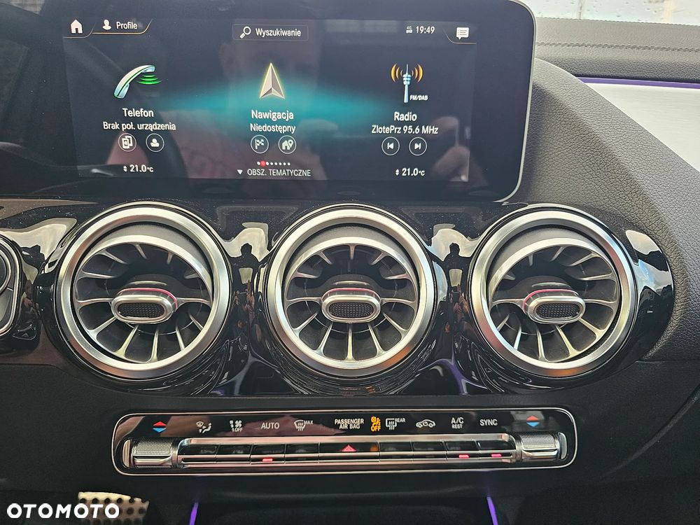 Mercedes-Benz Klasa B 250 4Matic 7G-DCT AMG Line - 24