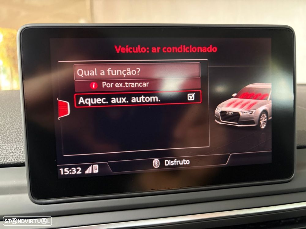 Audi A4 2.0 TDI Sport S tronic - 33