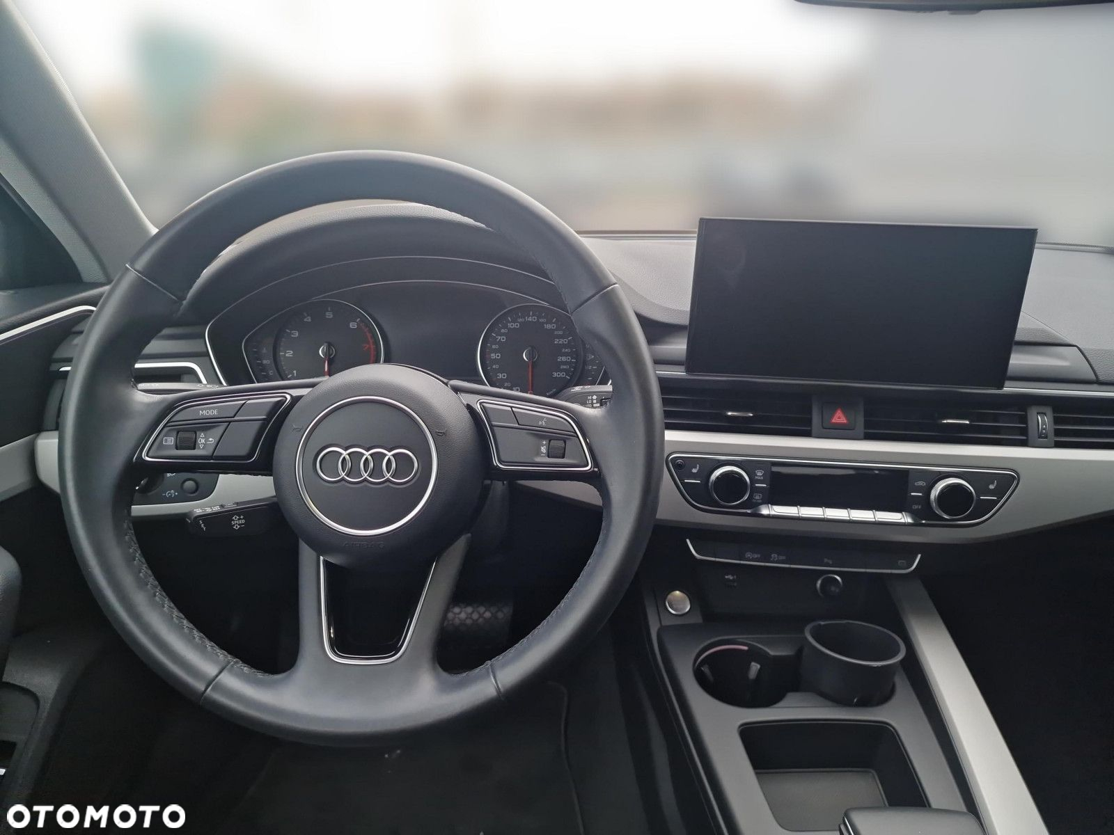 Audi A4 35 TFSI S tronic - 13