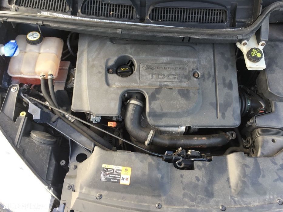 Dezmembrez Ford Focus C-Max 1.6TDCI ,an 2009,109 CP - 2