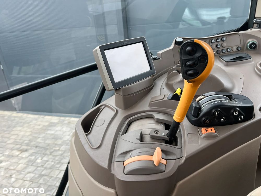 John Deere 6150R - 14