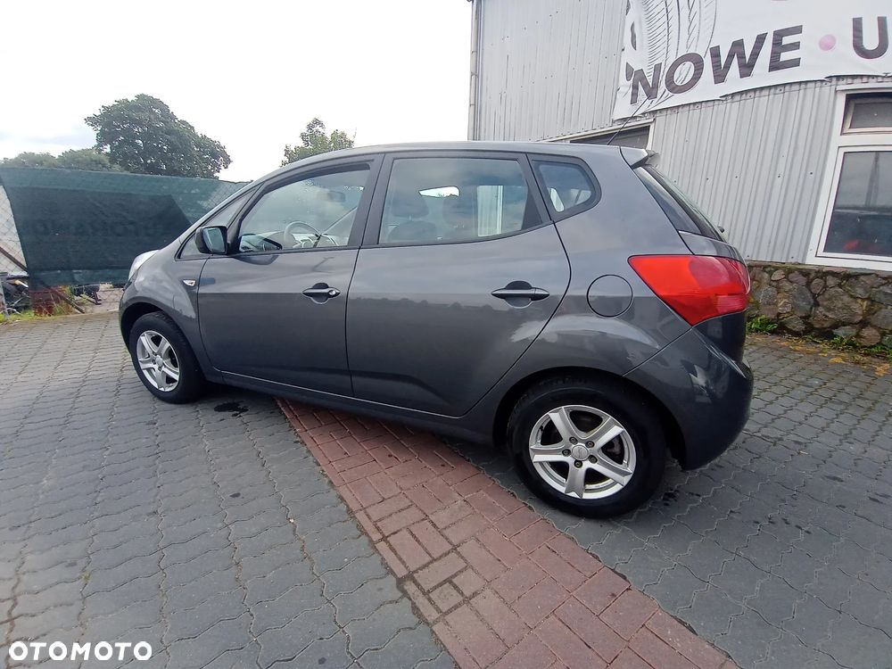 Kia Venga 1.4 L - 9