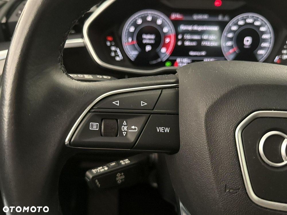 Audi Q3 - 24