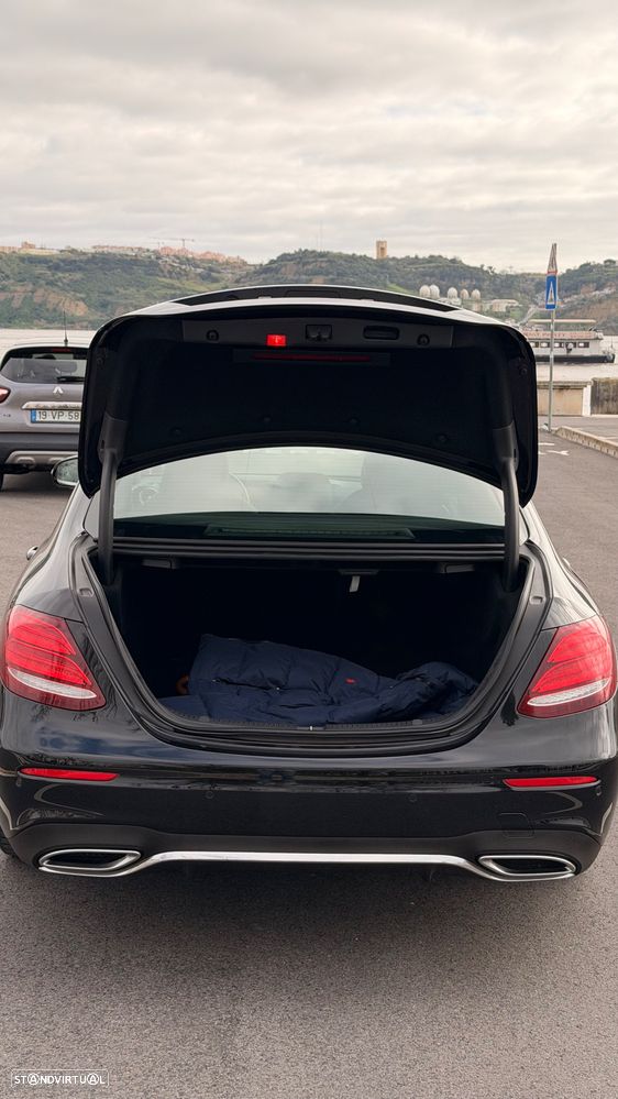 Mercedes-Benz E 220 d AMG Line - 52