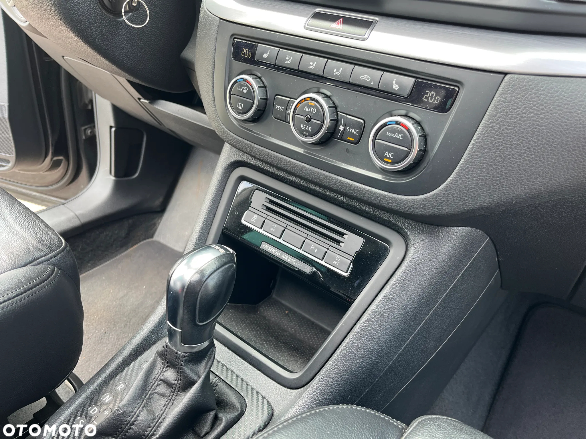 Volkswagen Sharan 2.0 TDI DSG Blue Motion Comfortline - 8