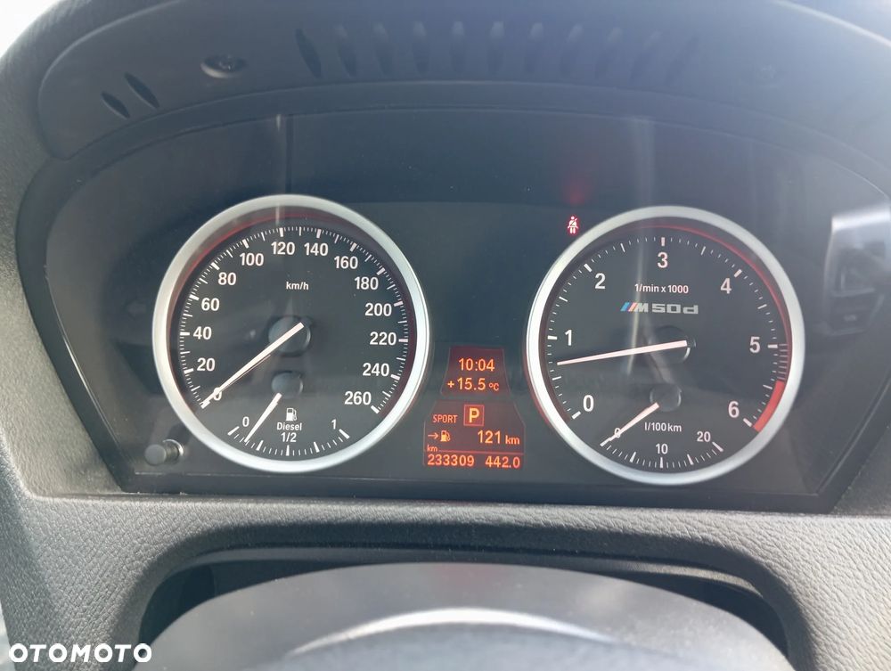 BMW X6 xDriveM50d - 14