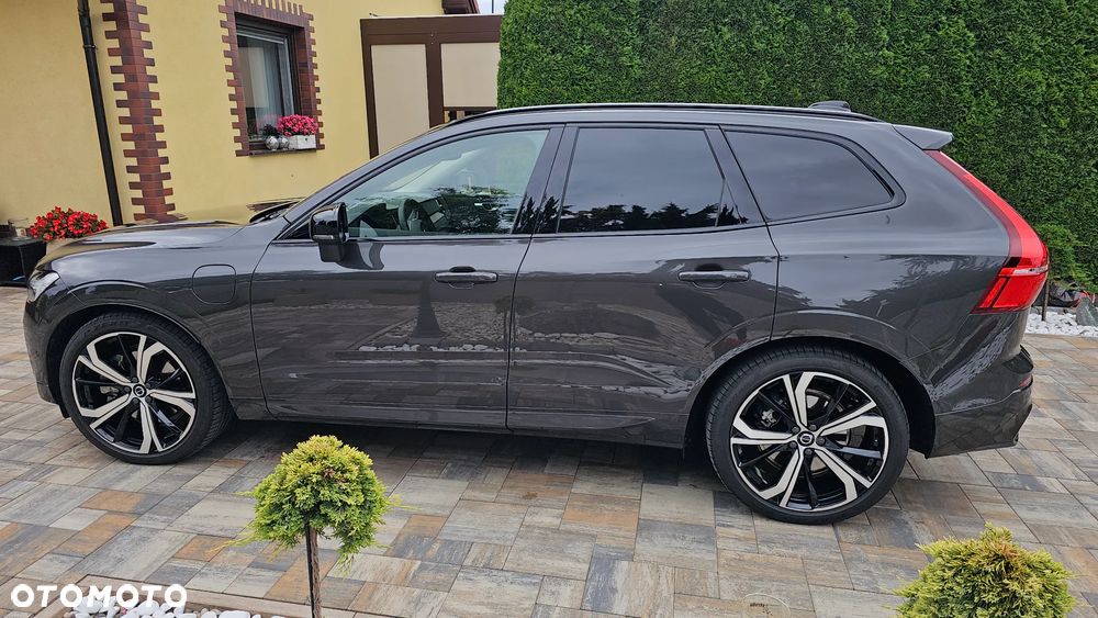 Volvo XC 60 T8 Plug-In Hybrid AWD Ultimate Dark - 12