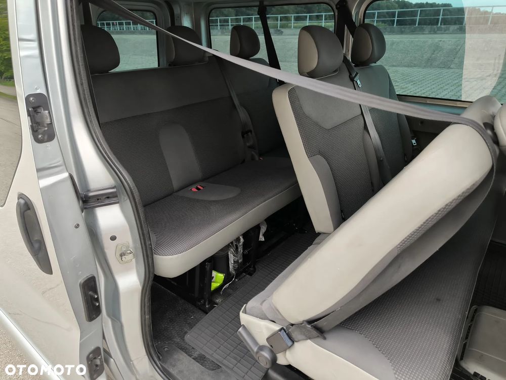 Opel Vivaro L2H1 2.9t - 23