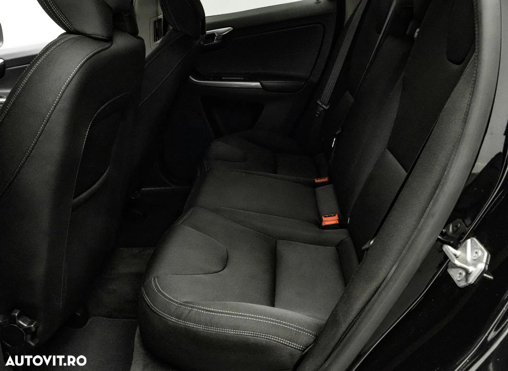 Volvo XC 60 - 16