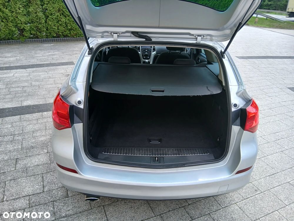 Opel Astra 2.0 CDTI DPF Cosmo - 18