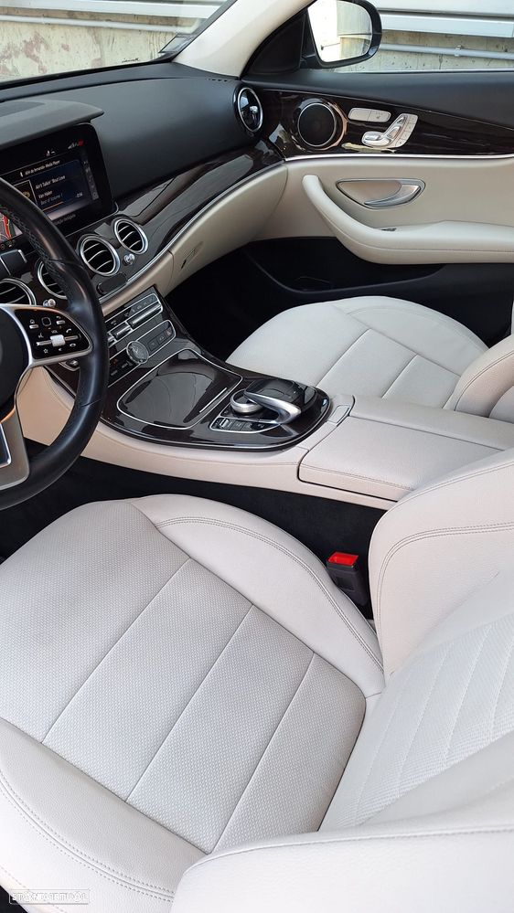 Mercedes-Benz E 300 de Avantgarde 4Matic - 4