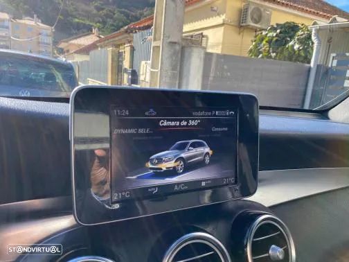 Mercedes-Benz GLC 250 d 4Matic 9G-TRONIC AMG Line - 31