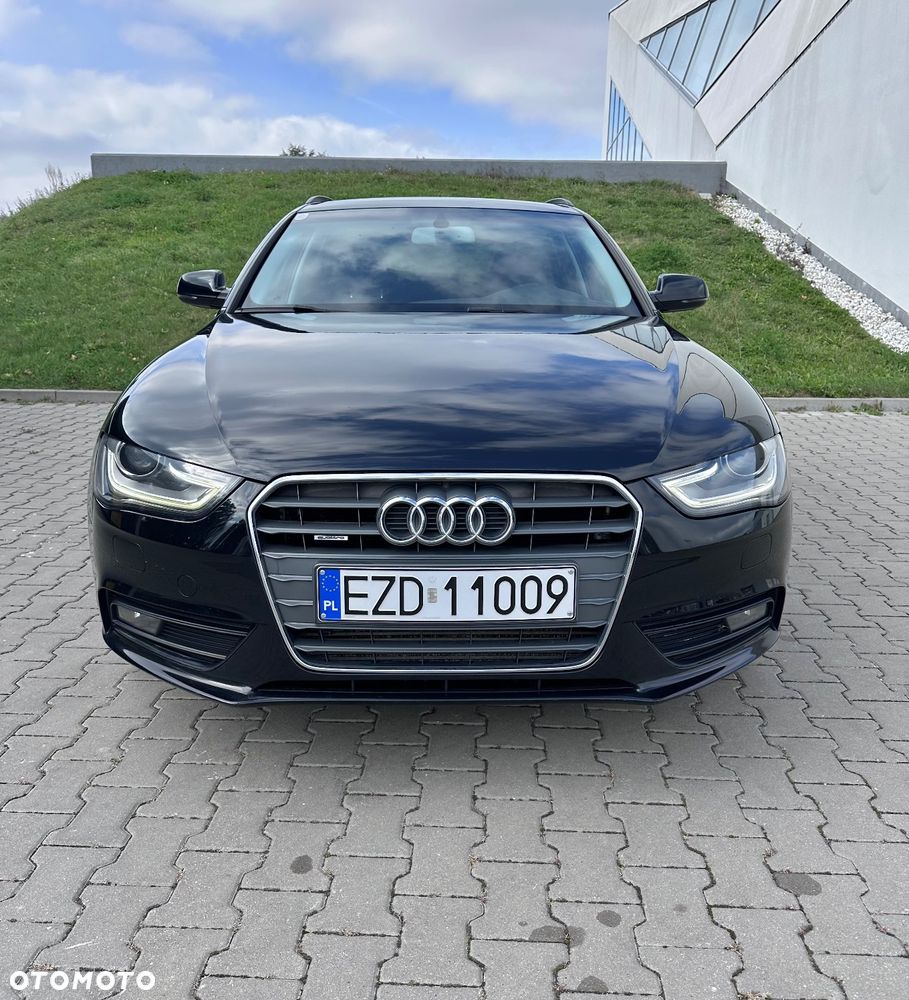 Audi A4 Avant 2.0 TDI DPF quattro Attraction - 5