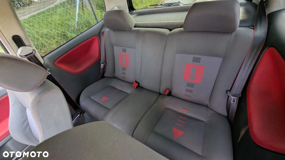 Volkswagen Polo 1.6 GTI - 33