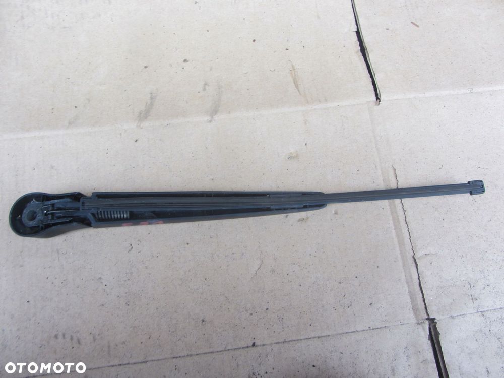 ramię wycieraczki pióro tył bmw e91 kombi 2004- - 2