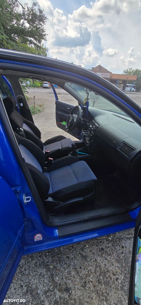 Volkswagen Golf 1.9TDI Comfortline - 8