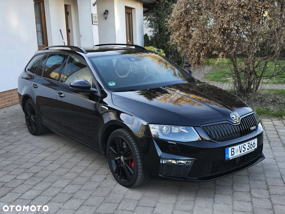 Skoda Octavia 2.0 TDI DSG RS - 5