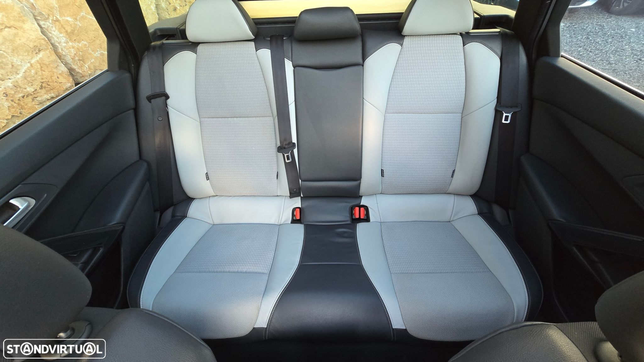Peugeot 508 RXH 2.0 HDi Hybrid4 2-Tronic - 40