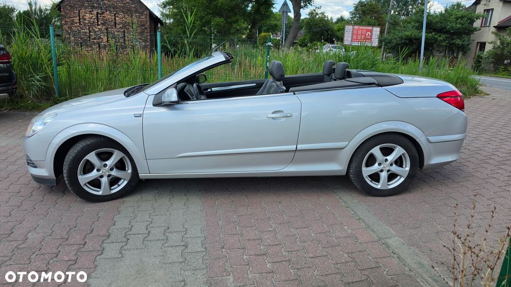 Opel Astra 1.8 Edition - 26
