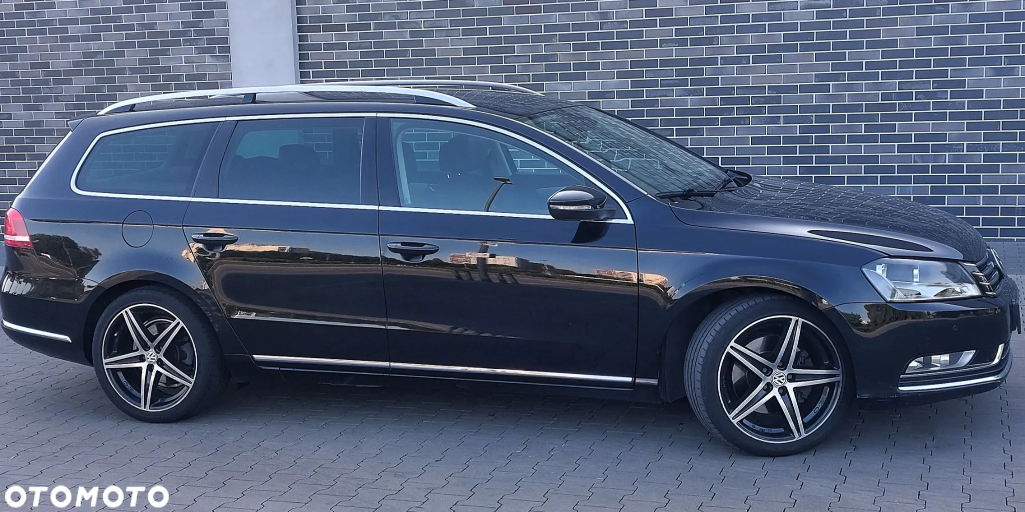 Volkswagen Passat - 2