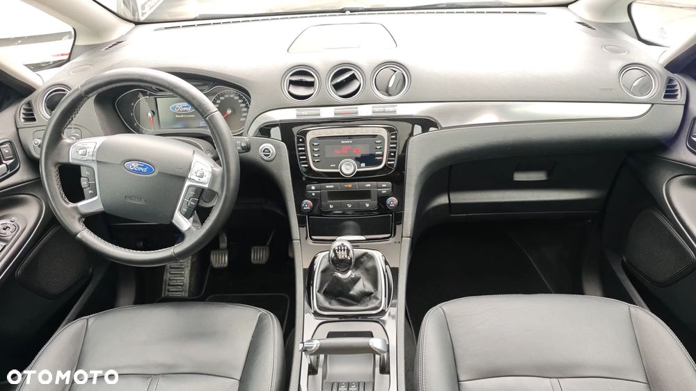 Ford S-Max 2.0 TDCi DPF Titanium - 6