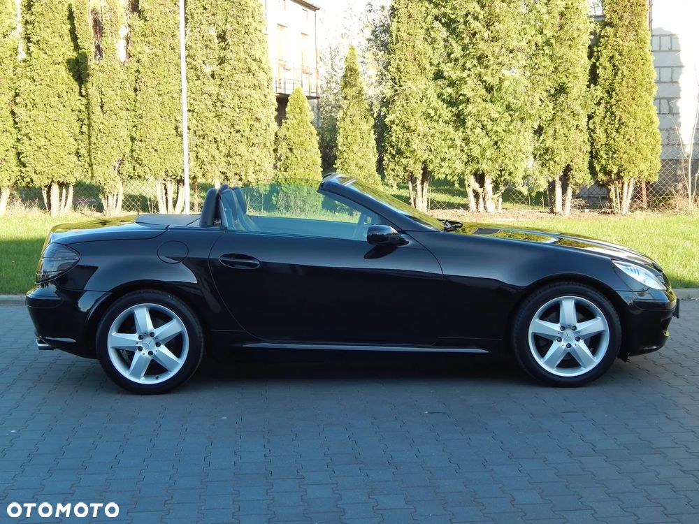 Mercedes-Benz SLK 300 7G-TRONIC - 8