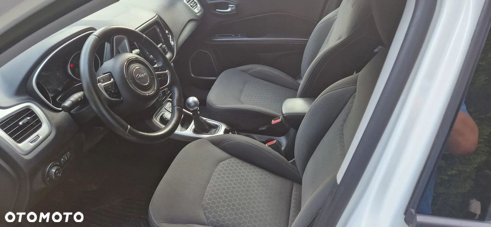 Jeep Compass 2.0 MJD Longitude 4WD S&S - 13