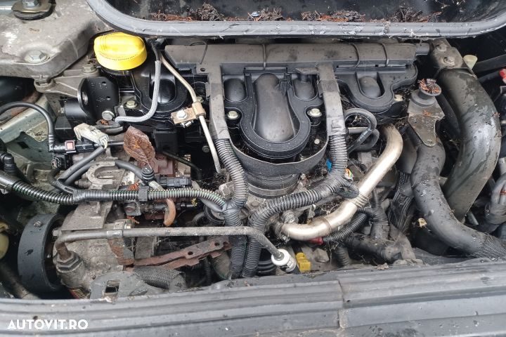 Dezmembrez Renault Espace 4 [2002 - 2006] Grand minivan 5-usi 2.2 dCi - 9